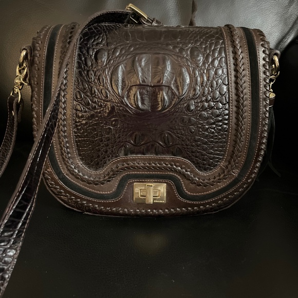 Brahmin Saddlebag with Suede accents and whip stitching - Picture 1 of 10